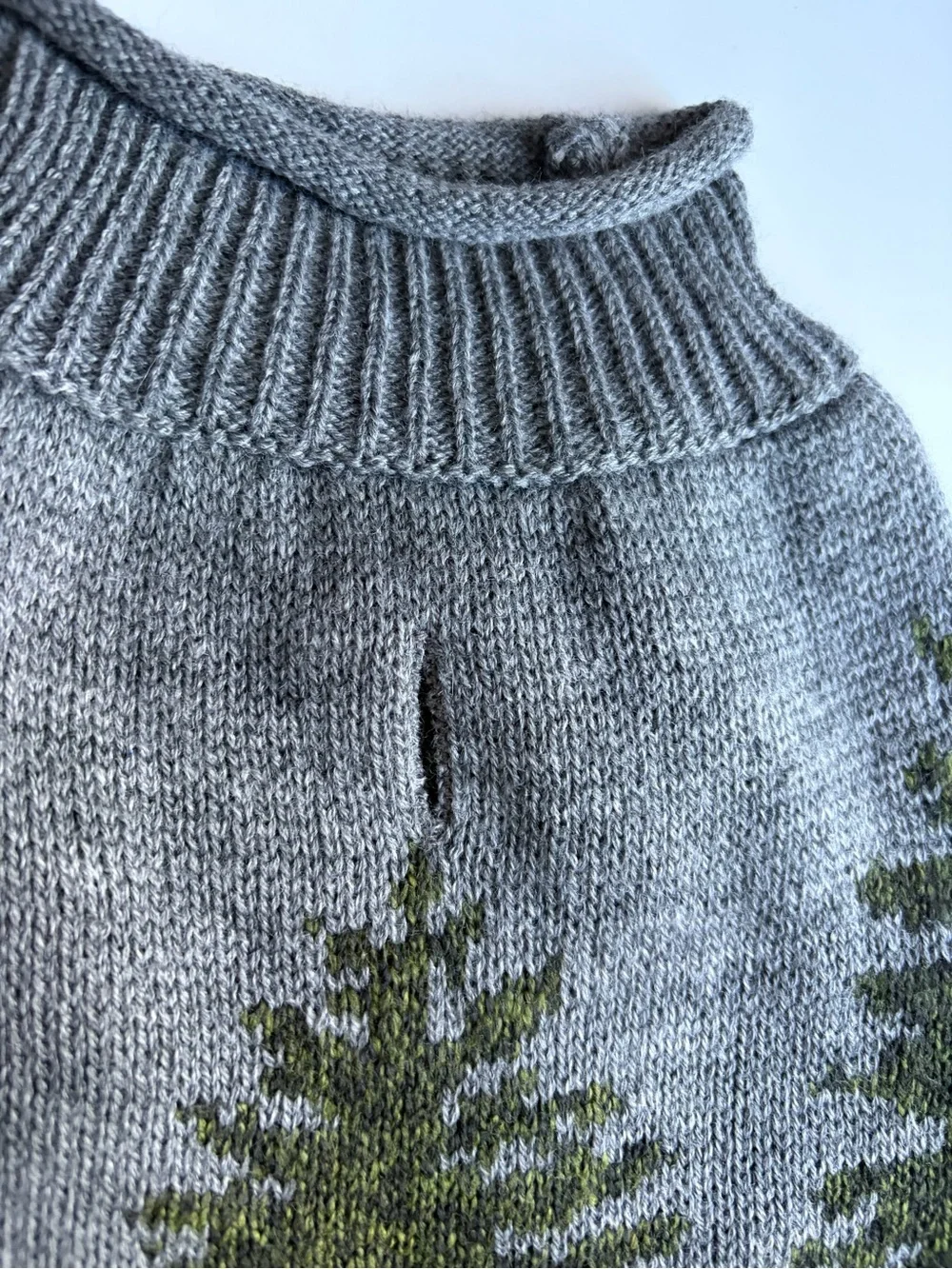 Eddie Bauer small dog Gray Forest-Print Knit Sweater